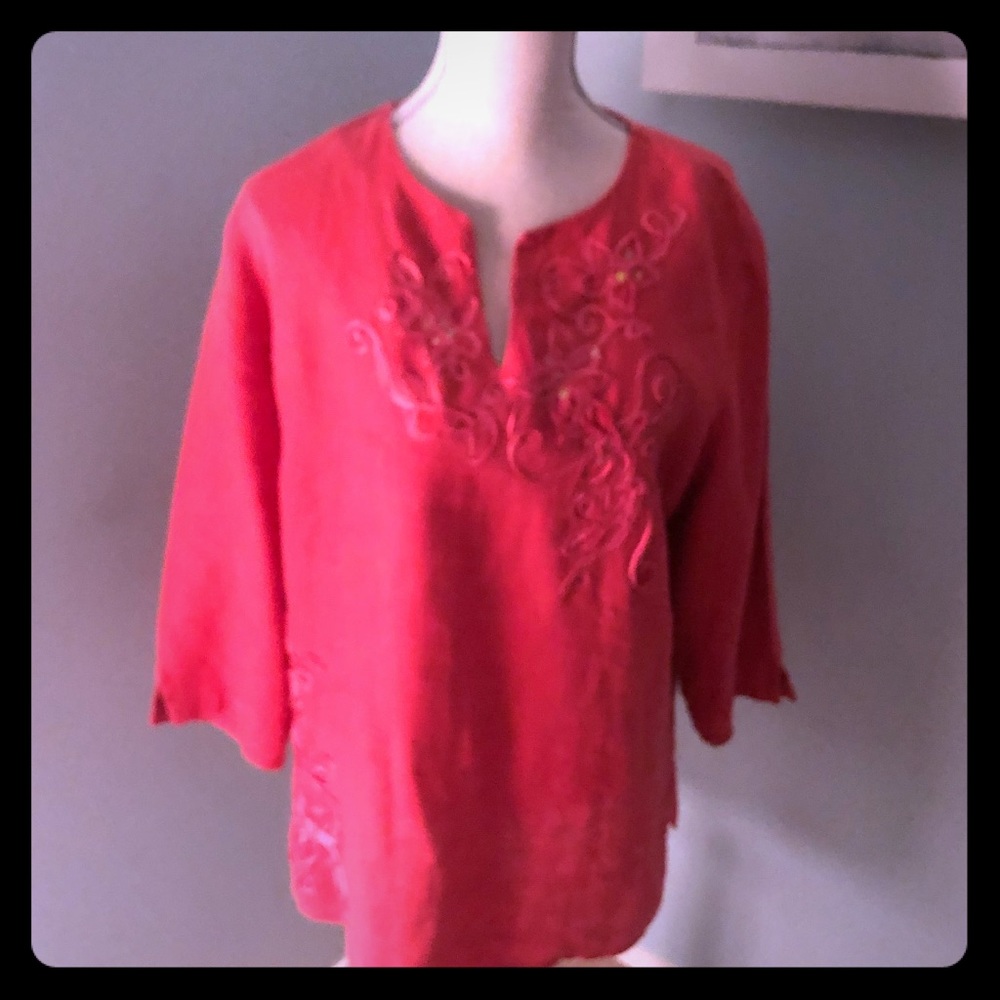 Pullover coral colored tunic w/tapestry sequins